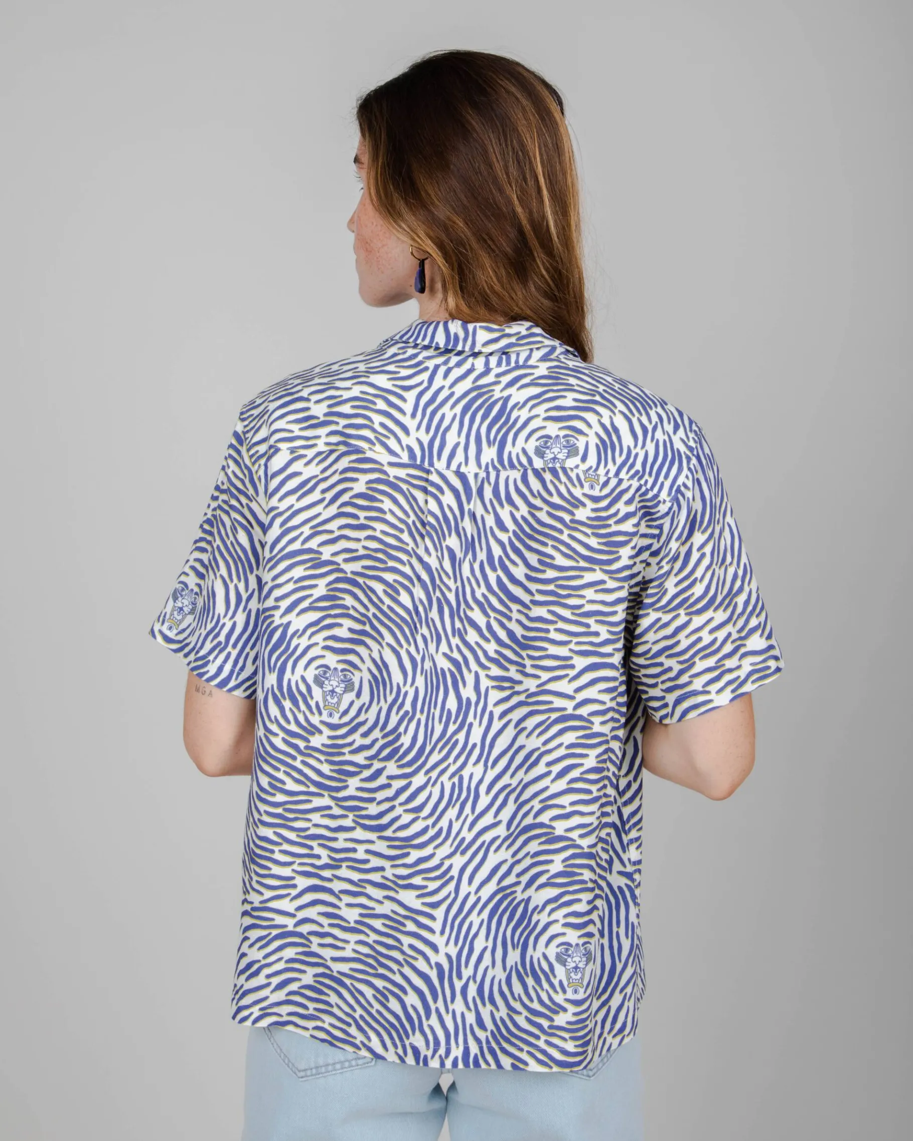 asis_percales_tiger_aloha_bluse_wei_3.webp Asis Percales Tiger Aloha Bluse Weiß-Brava Fabrics Best Sale