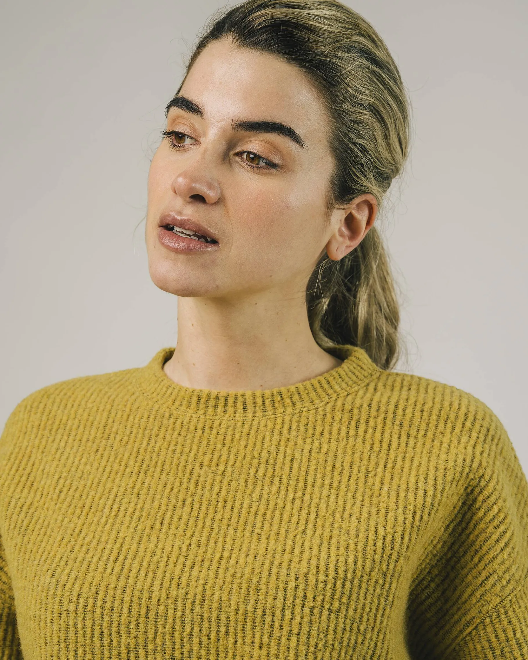 cropped_pullover_mustard_2.webp Cropped Pullover Mustard-Brava Fabrics New